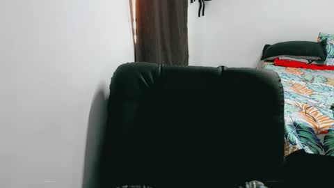 dani y jocelyn online show from 11.10.25