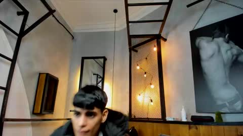 Snapshot of dani_mc chatting on 11.22.25 dani_mc online show from 11.22.25