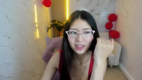 Snapshot of dani_tf chatting on 02.19.26 dani_tf online show from 02.19.26