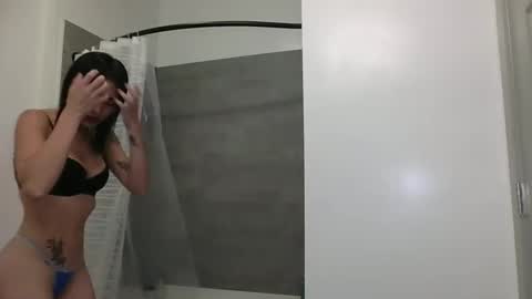 Snapshot of danidivina777 chatting on 10.06.25 danidivina777 online show from 10.06.25