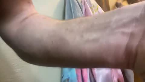 Dani Dragon online show from 01.28.25