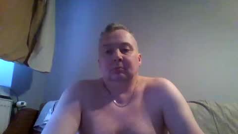 Snapshot of daniel0028 chatting on 05.17.26 dan online show from 05.17.26