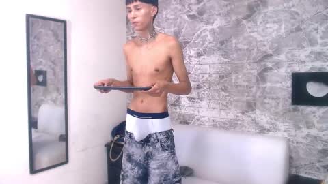 Daniel Delux  online show from 10.03.25