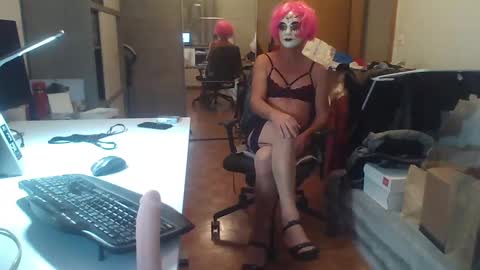 newcumer online show from 12.09.24