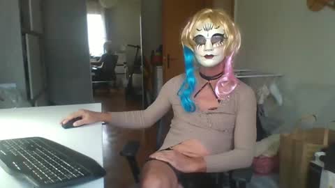 newcumer online show from 12.19.24