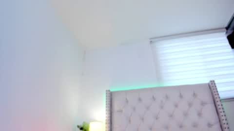Snapshot of daniela_henaoo chatting on 01.10.25 independent model online show from 01.10.25