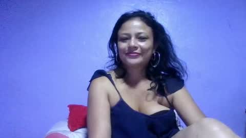 Snapshot of daniela_love1 chatting on 06.11.26 daniela_love1 online show from 06.11.26