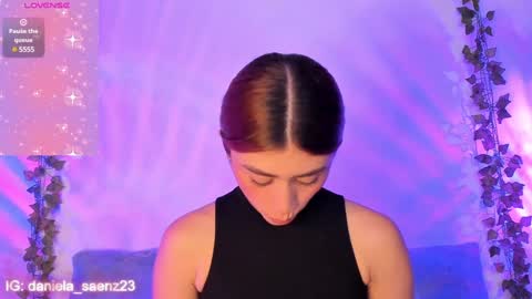 Dani Saenz online show from 12.16.24