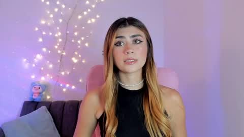 Dani Saenz online show from 04.17.26