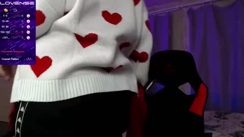 Daniela Cooper online show from 02.22.25