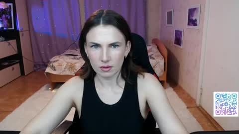 Snapshot of danielacooperx chatting on 05.28.26 Daniela Cooper online show from 05.28.26