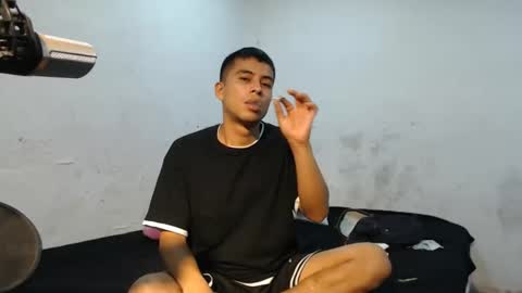 danielitopapii online show from 12.29.24