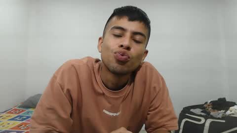 danielitopapii online show from 02.13.25