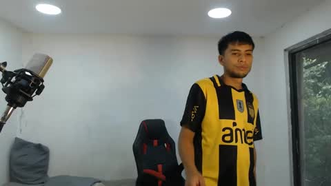 danielitopapii online show from 10.14.25