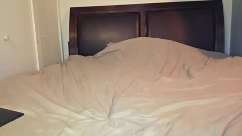 daniellbisous online show from 09.23.25