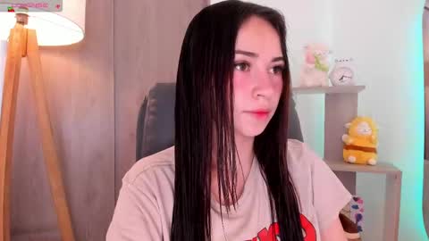 Danielle Rose online show from 10.02.25