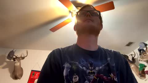 Daniel    y. online show from 02.10.25