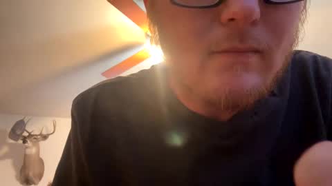 Daniel    y. online show from 03.12.25