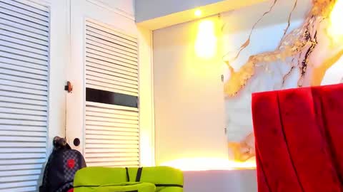 Dani online show from 11.17.25