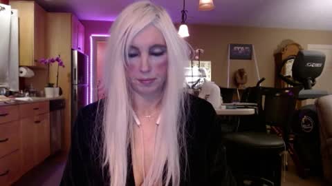 DanikaWhite69 online show from 02.12.25