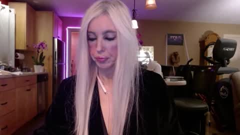 DanikaWhite69 online show from 02.19.25