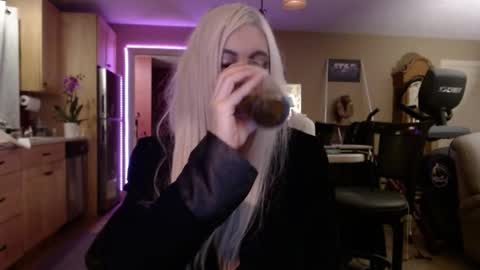 DanikaWhite69 online show from 02.25.25