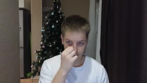 Snapshot of danila_trezzini chatting on 01.16.26 danila online show from 01.16.26