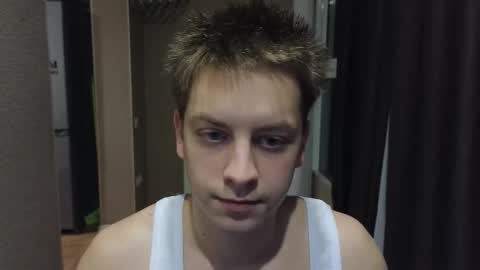 Snapshot of danila_trezzini chatting on 02.05.26 danila online show from 02.05.26