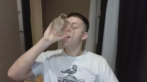 Snapshot of danila_trezzini chatting on 02.10.26 danila online show from 02.10.26