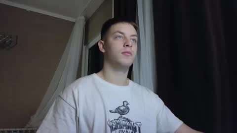 Snapshot of danila_trezzini chatting on 02.16.26 danila online show from 02.16.26