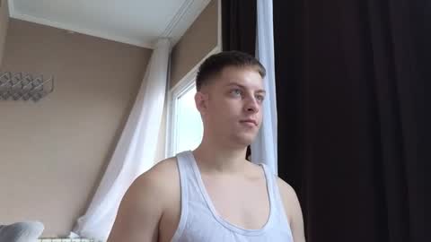 Snapshot of danila_trezzini chatting on 02.20.26 danila online show from 02.20.26