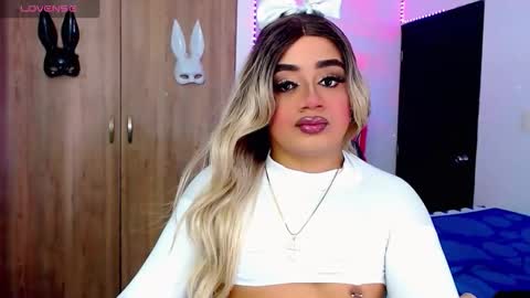 danipein online show from 10.25.25