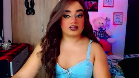 danipein online show from 11.20.25