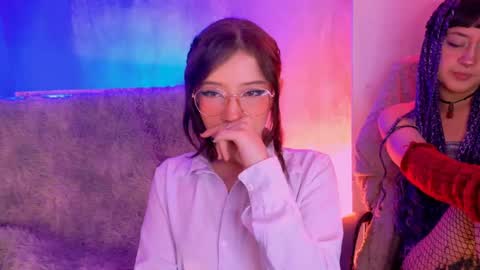 Snapshot of danita_veelz chatting on 05.04.26 danita_veelz online show from 05.04.26