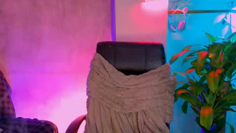 Snapshot of danita_veelz chatting on 05.09.26 danita_veelz online show from 05.09.26