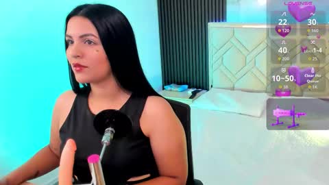 Snapshot of daniwhatson chatting on 09.16.25 Dani whatson online show from 09.16.25