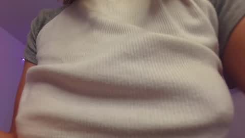 Pau online show from 12.17.24