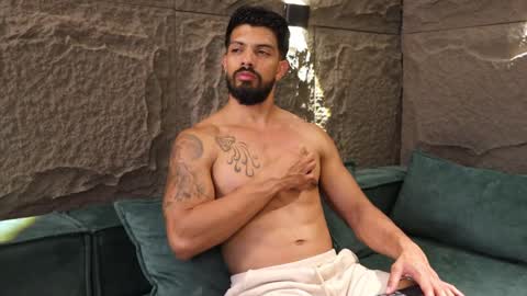 Dann saenz online show from 03.11.25