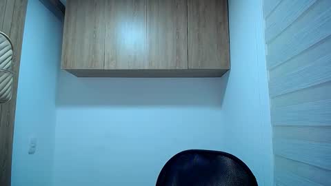 Danna  Ross online show from 11.12.25