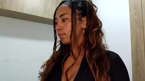 Danna  Ross online show from 04.28.26