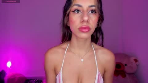 Snapshot of danna_rhodesx chatting on 06.21.26 Danna Rhodes online show from 06.21.26