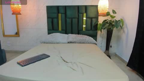 Danna  online show from 10.03.25