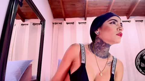 Danna Berlin  online show from 02.08.25