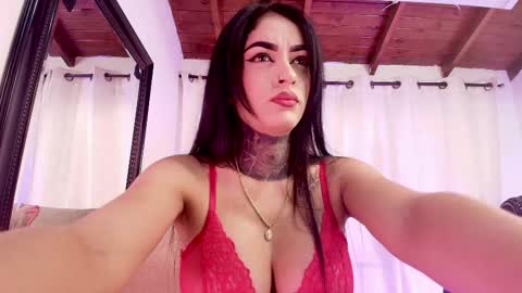 Danna Berlin  online show from 03.01.25