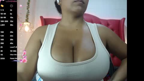 Snapshot of dannacoleman_ chatting on 06.11.26 danna online show from 06.11.26