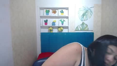 Snapshot of dannagarza chatting on 01.11.25 Danna Garza online show from 01.11.25