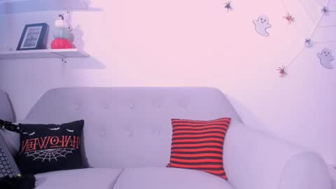 Insta DannaBlueX  online show from 10.10.25