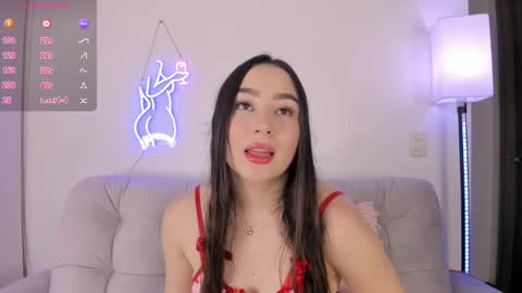 Snapshot of dannate1 chatting on 12.07.24 danna  online show from 12.07.24