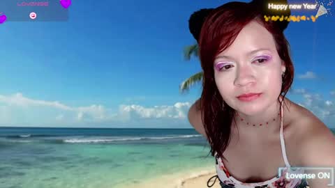 Snapshot of dannatiny chatting on 01.09.25 Danna online show from 01.09.25