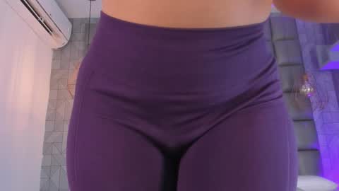 Danna online show from 11.25.25